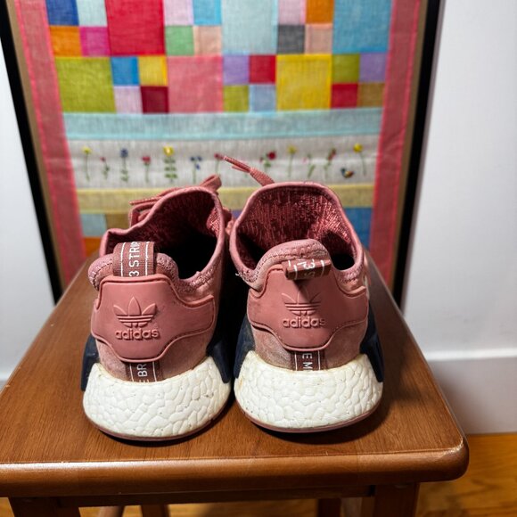Adidas NMD R1 Primeknit in Raw Pink - Picture 3 of 6